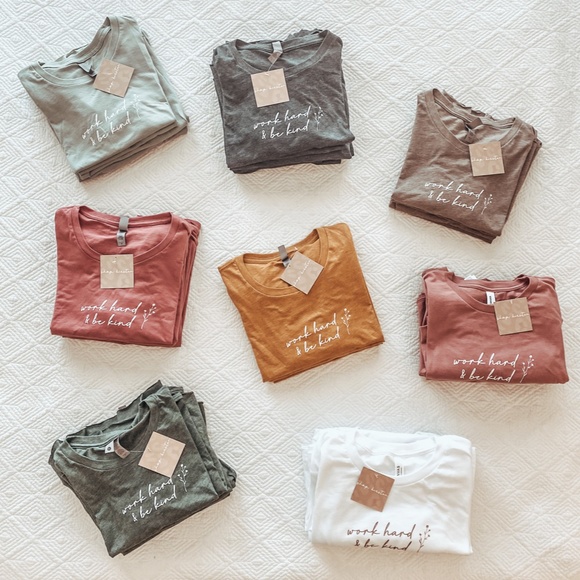 work hard & be kind l mauve unisex tee - Picture 4 of 4